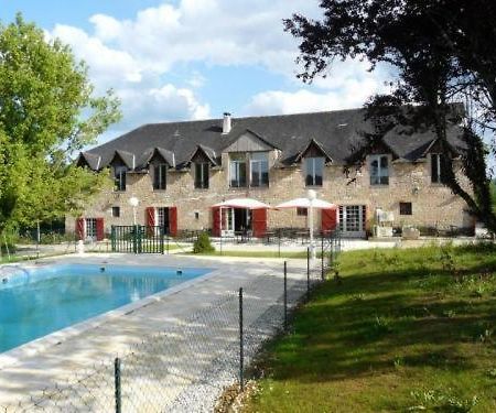 Logis Hotel Auberge De Cartassac Cressensac-Sarrazac Zewnętrze zdjęcie