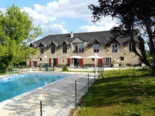 Logis Hotel Auberge De Cartassac Cressensac-Sarrazac Zewnętrze zdjęcie
