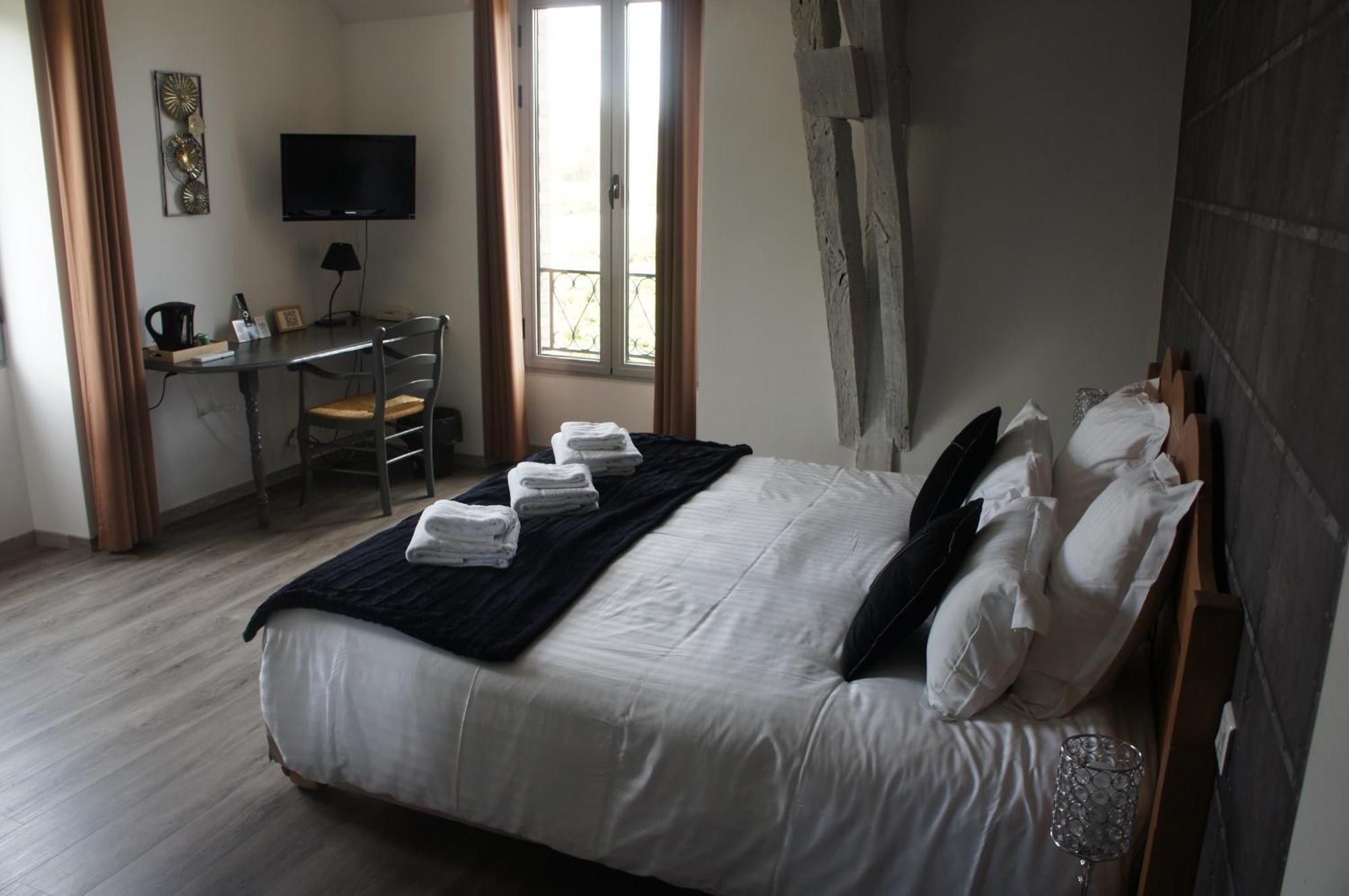 Logis Hotel Auberge De Cartassac Cressensac-Sarrazac Zewnętrze zdjęcie