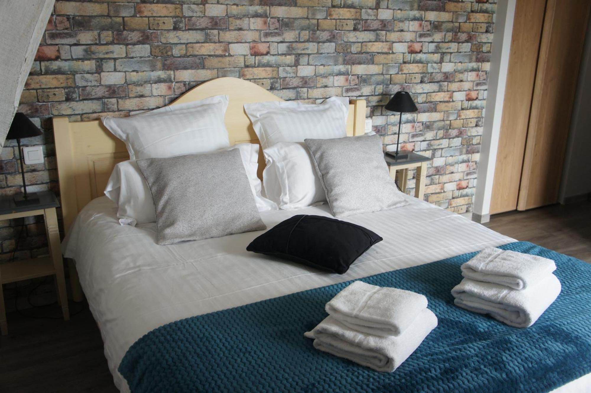 Logis Hotel Auberge De Cartassac Cressensac-Sarrazac Zewnętrze zdjęcie