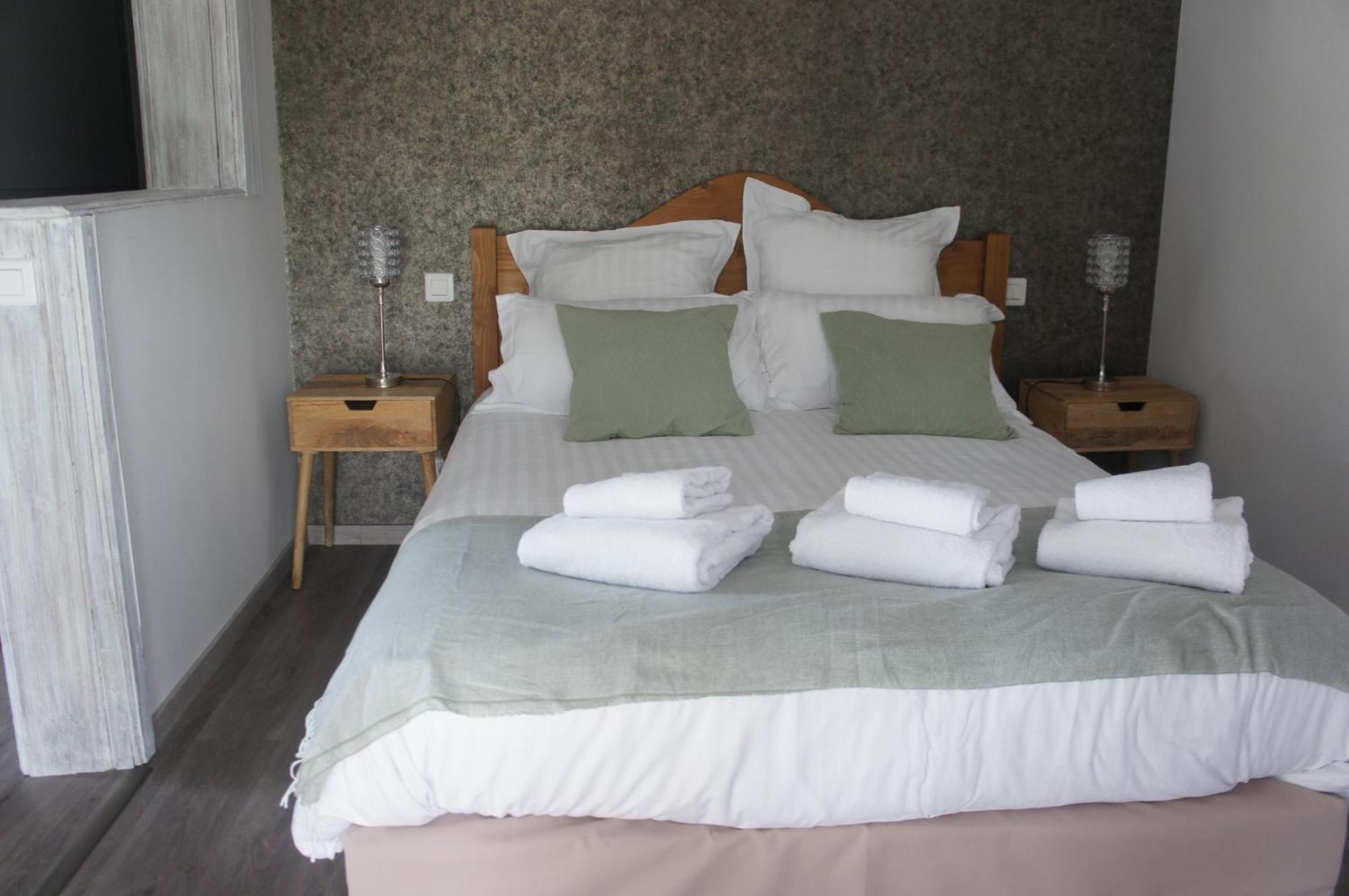 Logis Hotel Auberge De Cartassac Cressensac-Sarrazac Zewnętrze zdjęcie